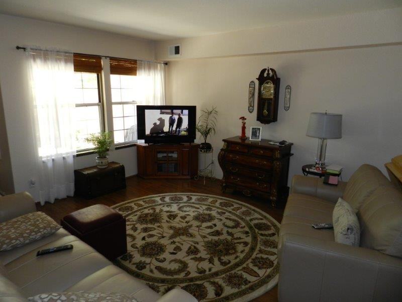 19208 Northridge Dr - Photo 2 of 6