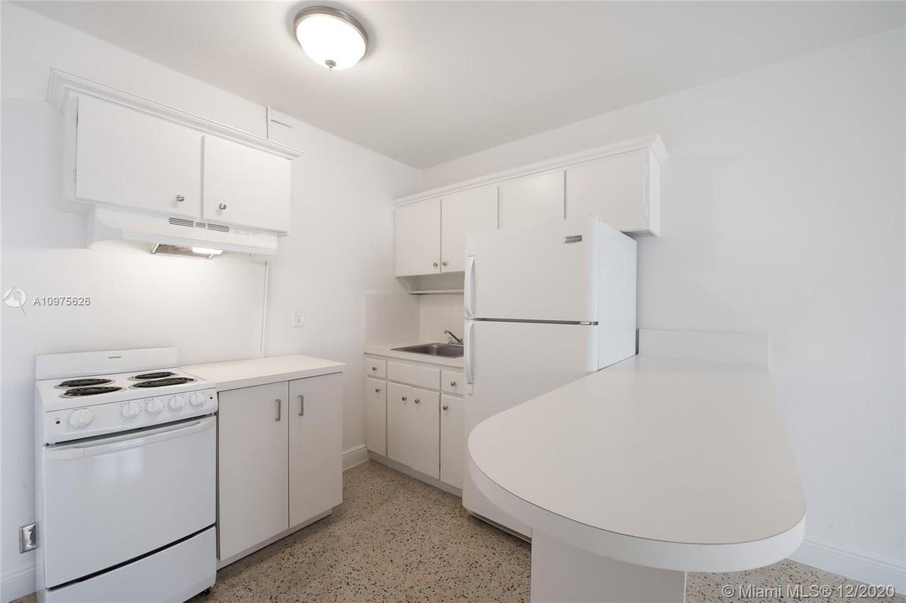 33 Salamanca Ave #2FL - Photo 5 of 12