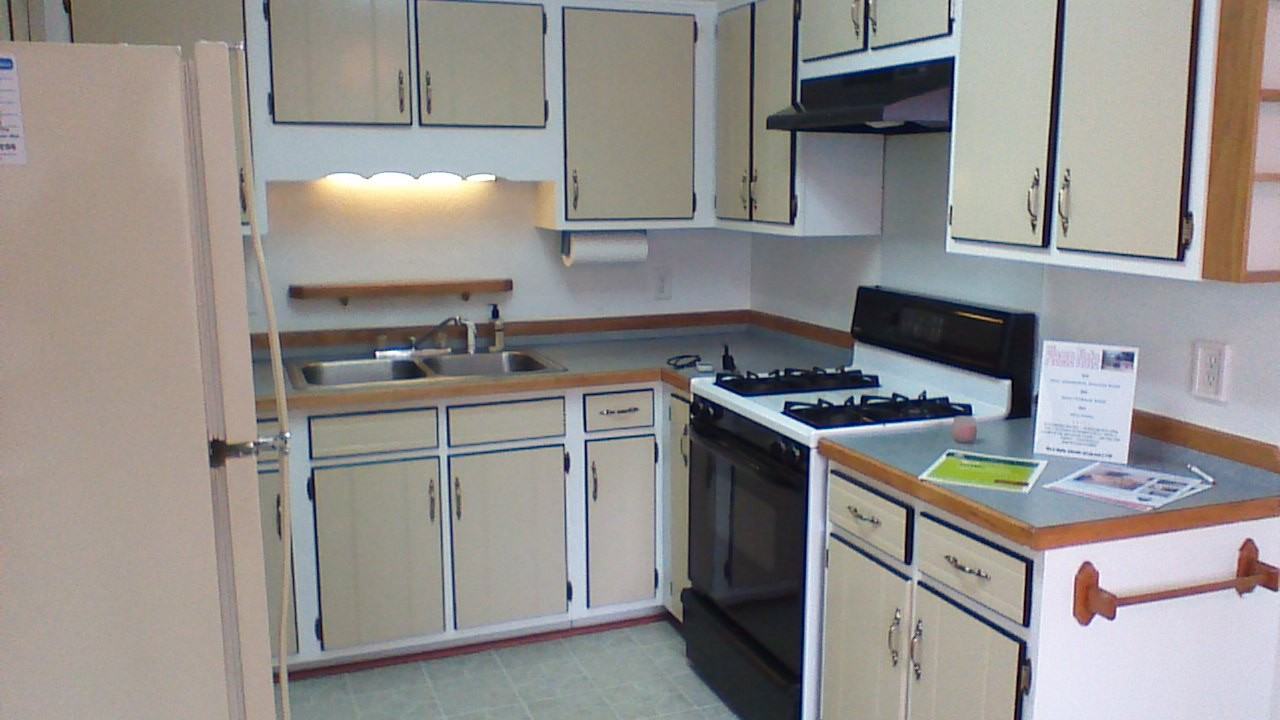 710 Galahad Dr - Photo 3 of 18