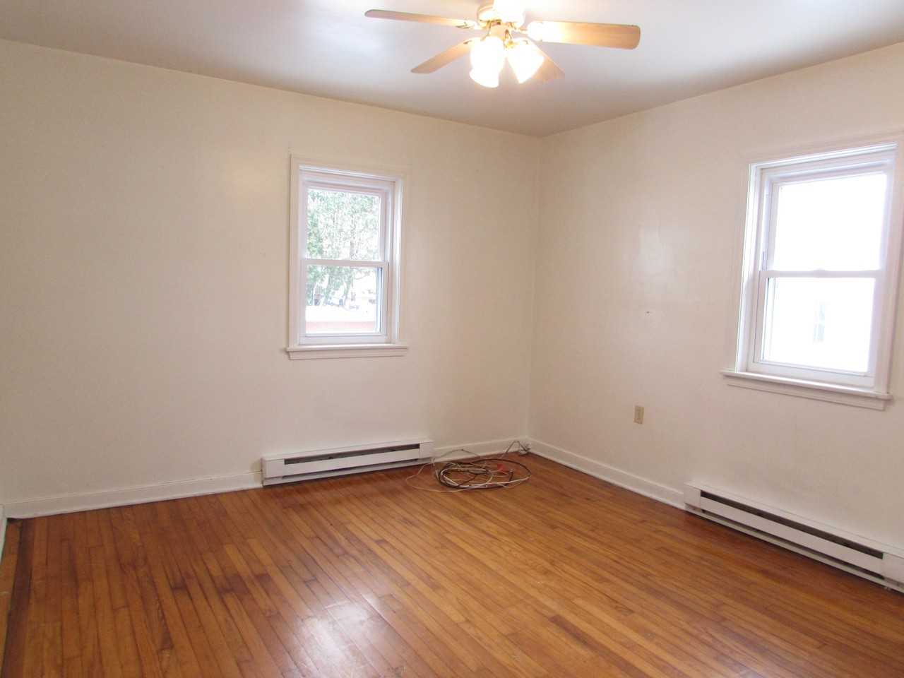 2012 Main St - Photo 3 of 12