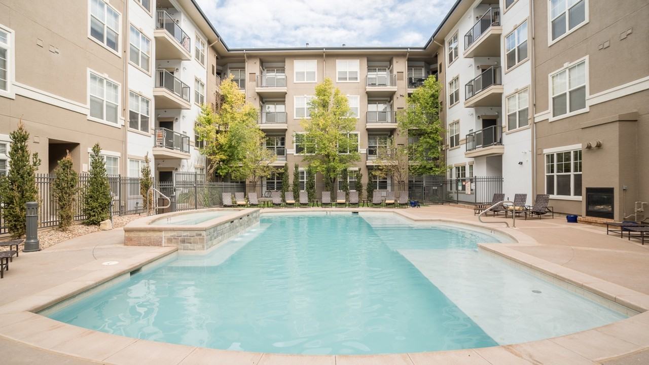 1600 Fillmore St Denver CO - Photo 2 of 49