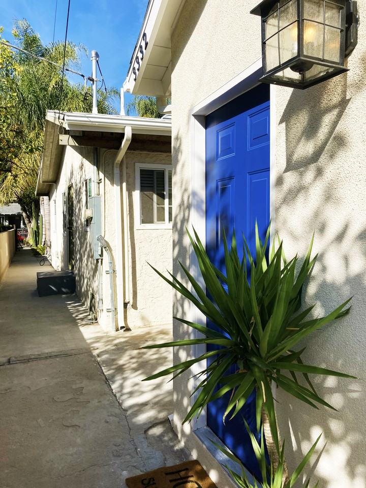3332 Thorpe Ave #3332 - Photo 3 of 19