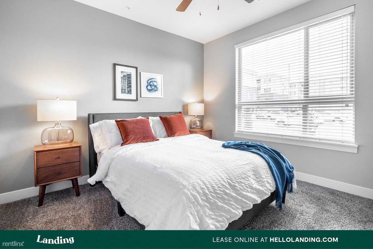 Landing Furnished Apartment Ovation - Photo 2 of 50