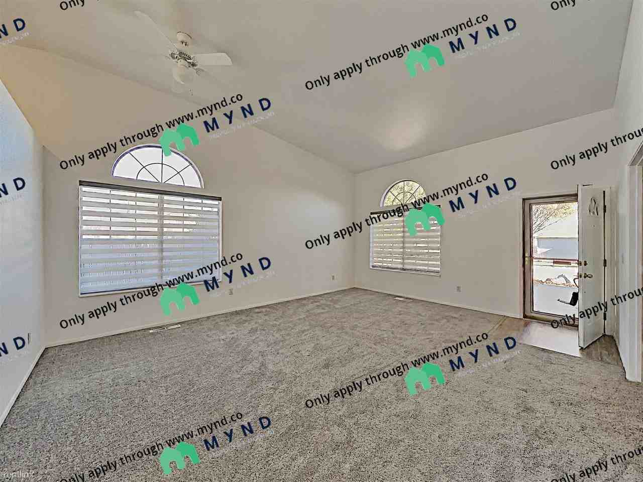 8599 Turtle Creek Ct - Photo 2 of 15