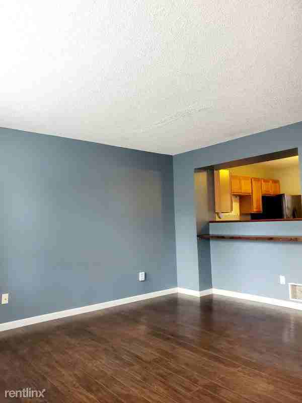 7862 Barkwood Dr - Photo 3 of 18