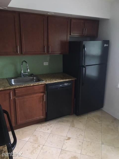 7632 1/2 N Milwaukee Ave - Photo 2 of 9
