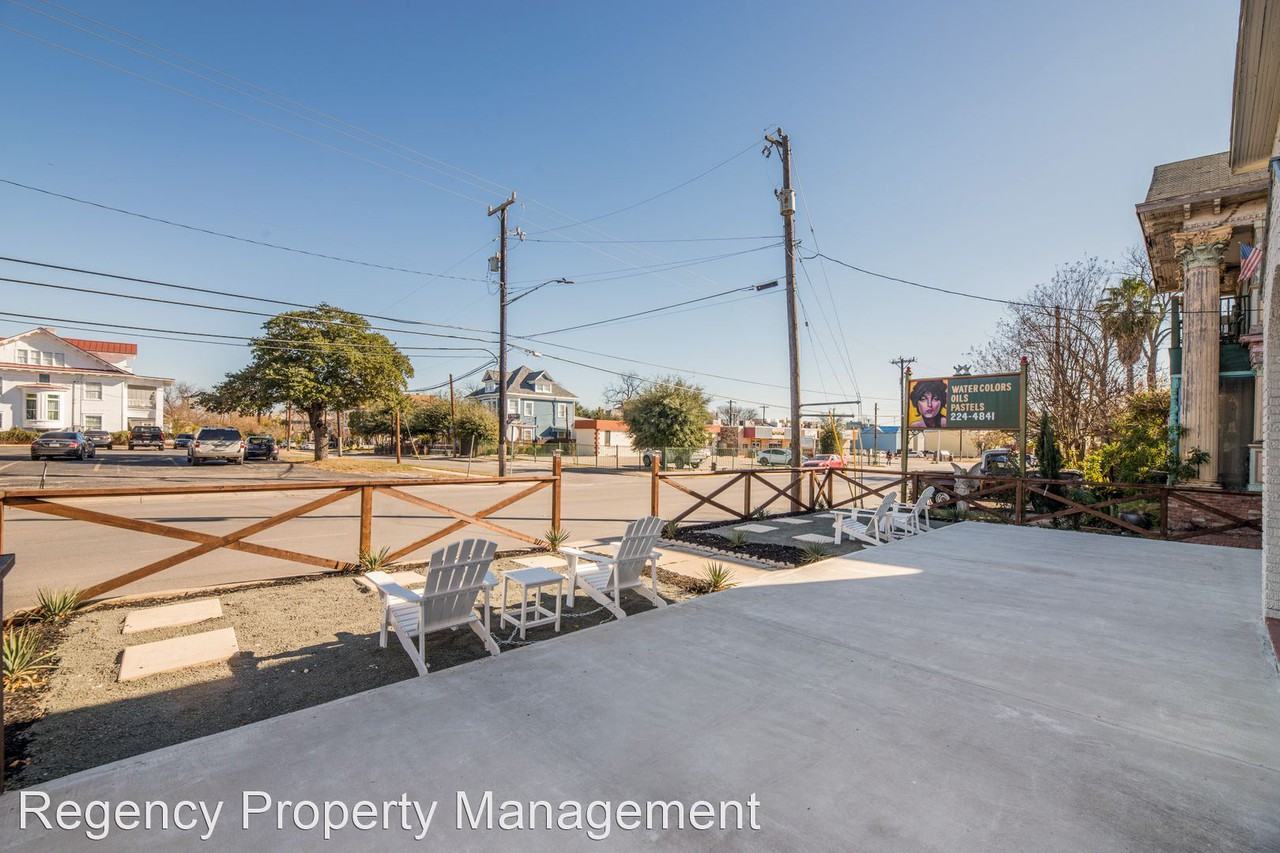 1625 McCullough - Photo 2 of 16