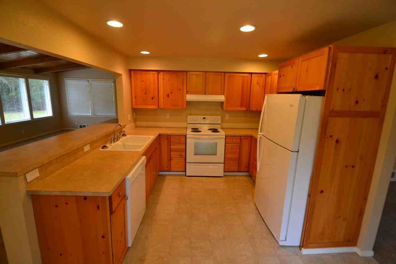 11810 240th St NE - Photo 2 of 6