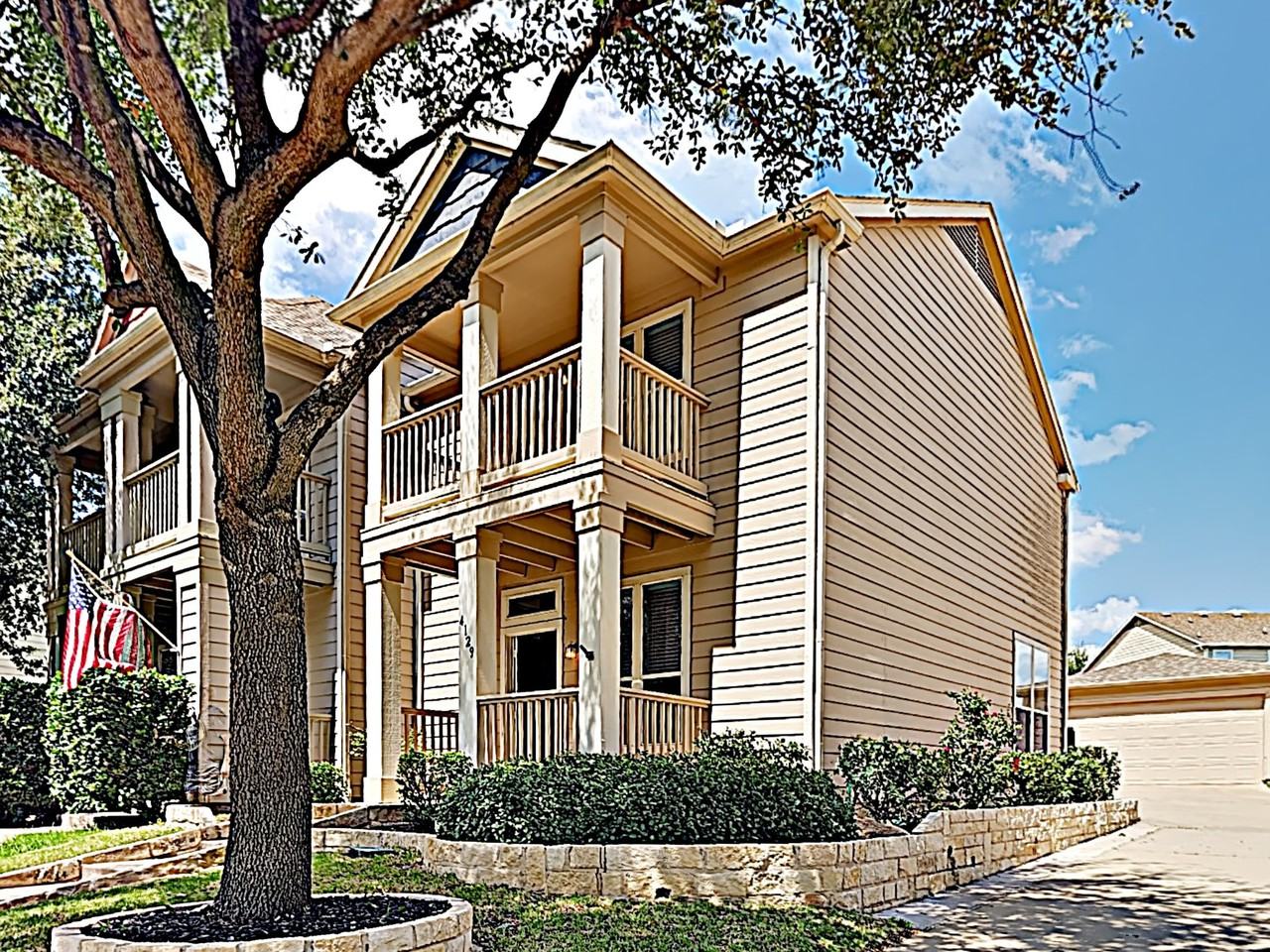 4129 Macy Ln - Photo 2 of 12