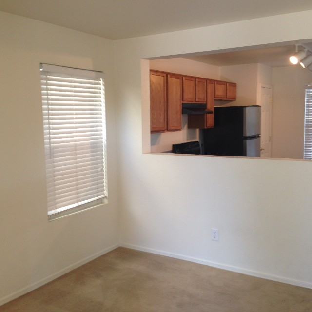 3212 N Rambling Creek Pl - Photo 3 of 11