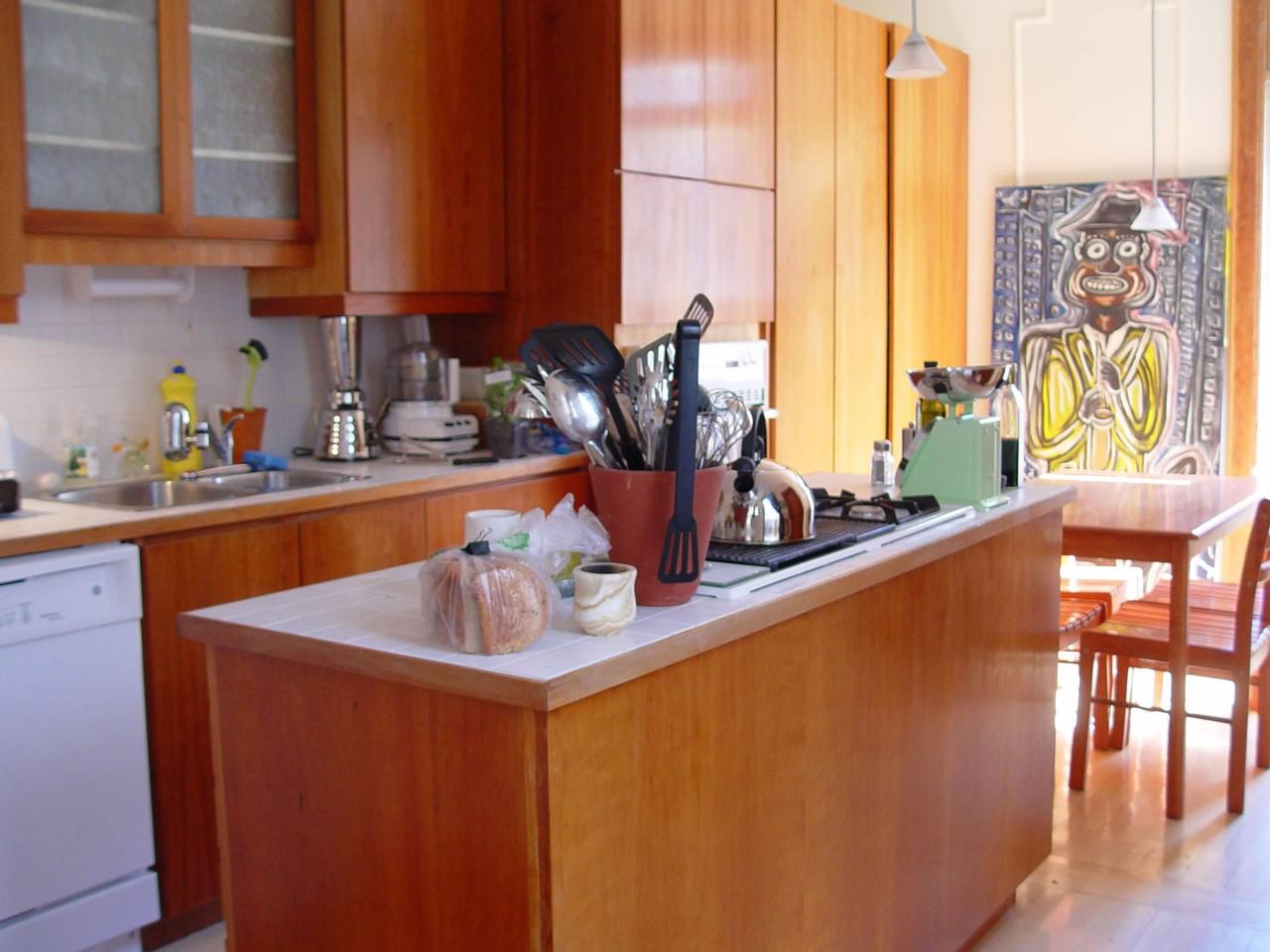 722 Avenue Querbes #2 - Photo 2 of 29