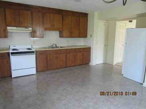 1610 Ruffner Pl - Photo 2 of 2