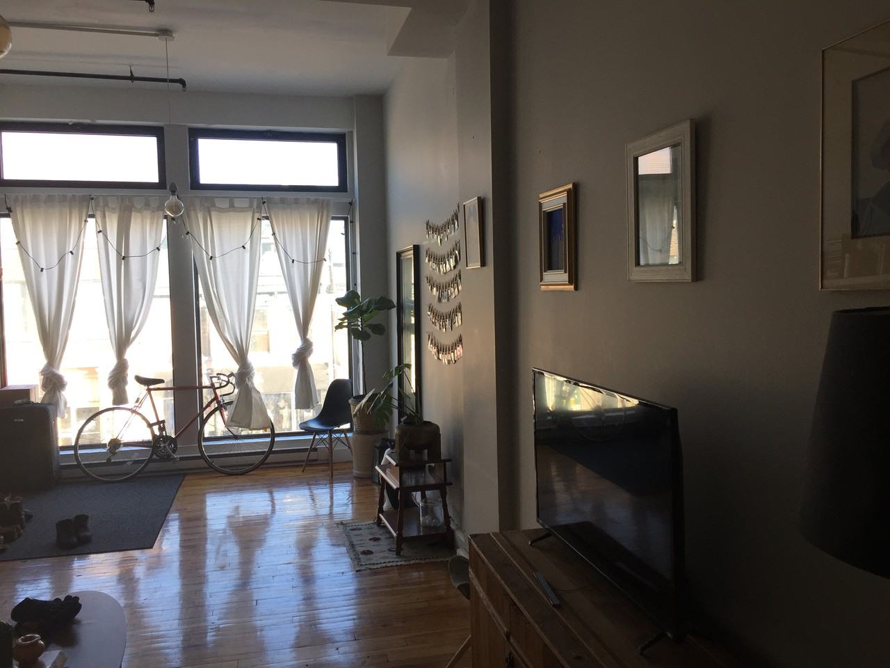 4152 Boulevard Saint-Laurent #201 - Photo 2 of 17