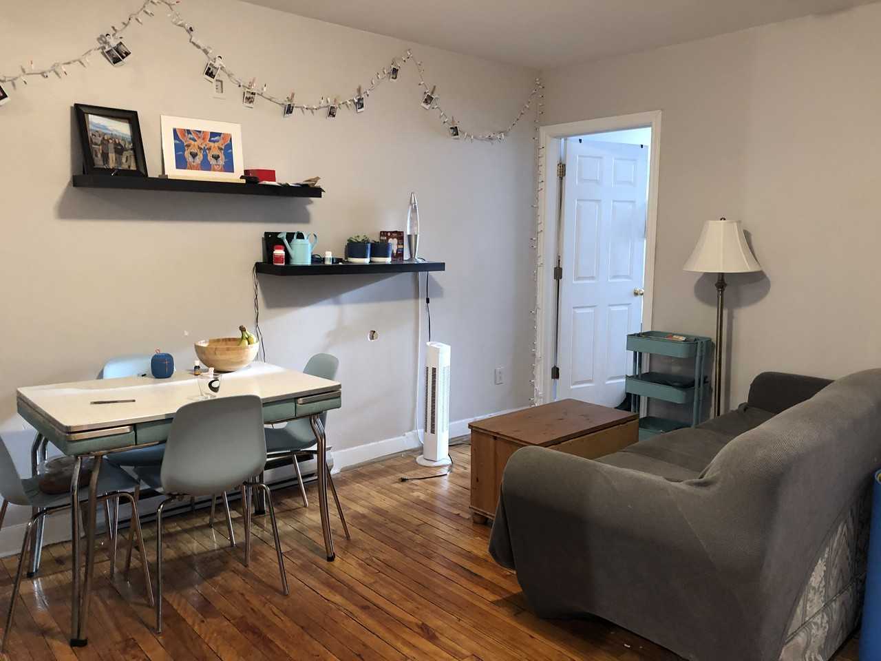 3678 Boulevard SaintLaurent, Montréal, QC H2X 2V4 2 Bedroom Apartment for Rent PadMapper