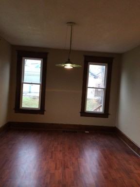 335 W Creighton Ave - Photo 2 of 12