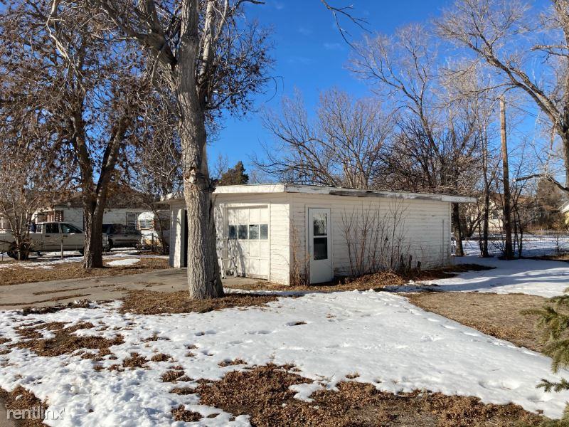 1704 Elm St - Photo 2 of 6