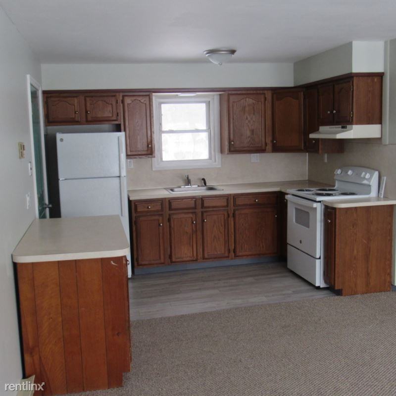 5390 5390 Sacandaga Rd 4 - Photo 3 of 9