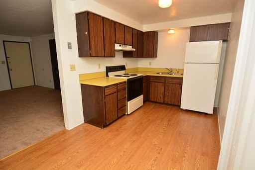 226 Irving St #9 - Photo 3 of 4