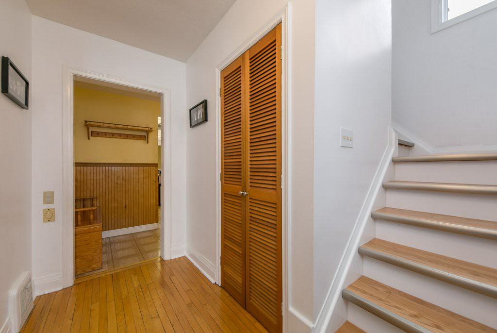 87 Ashbourne Drive - Photo 3 of 24