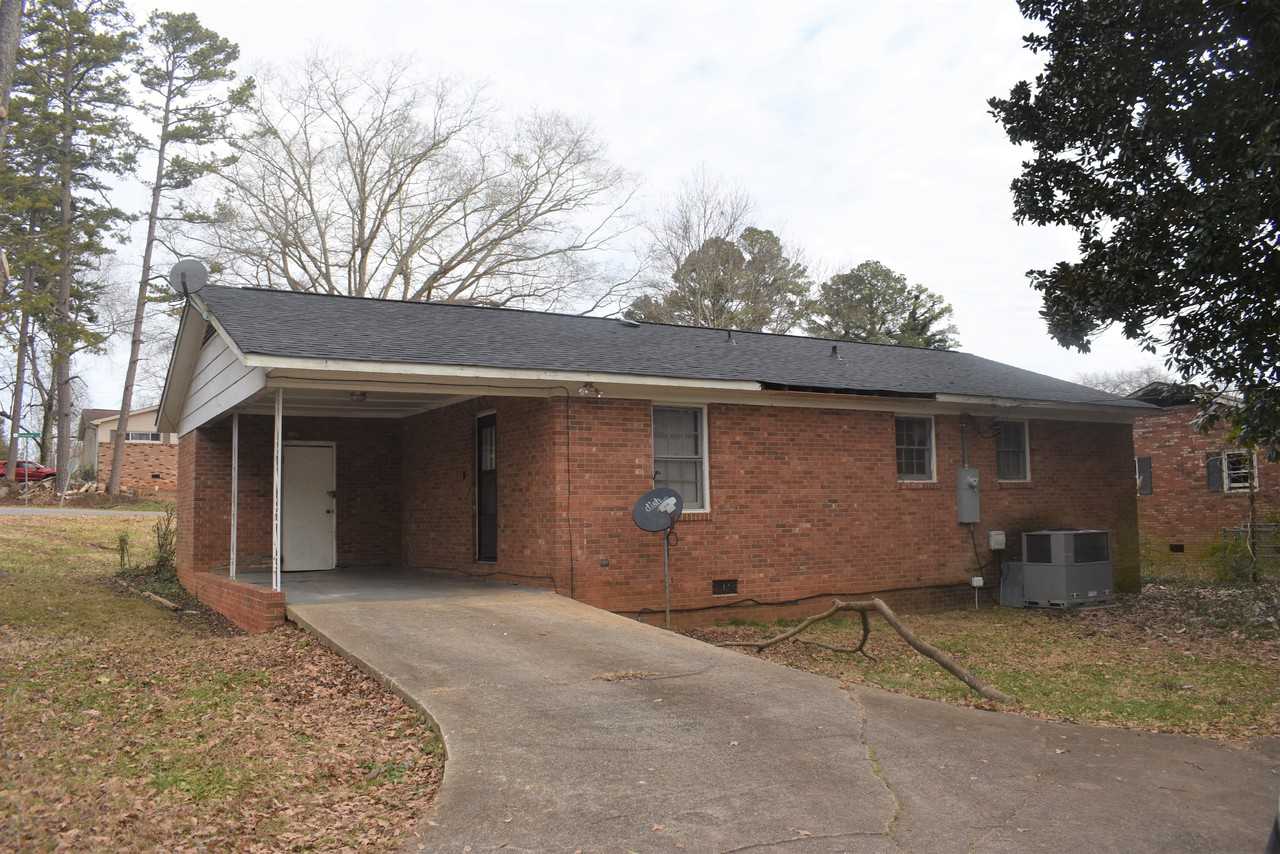 120 Dogwood Avenue - Photo 2 of 6