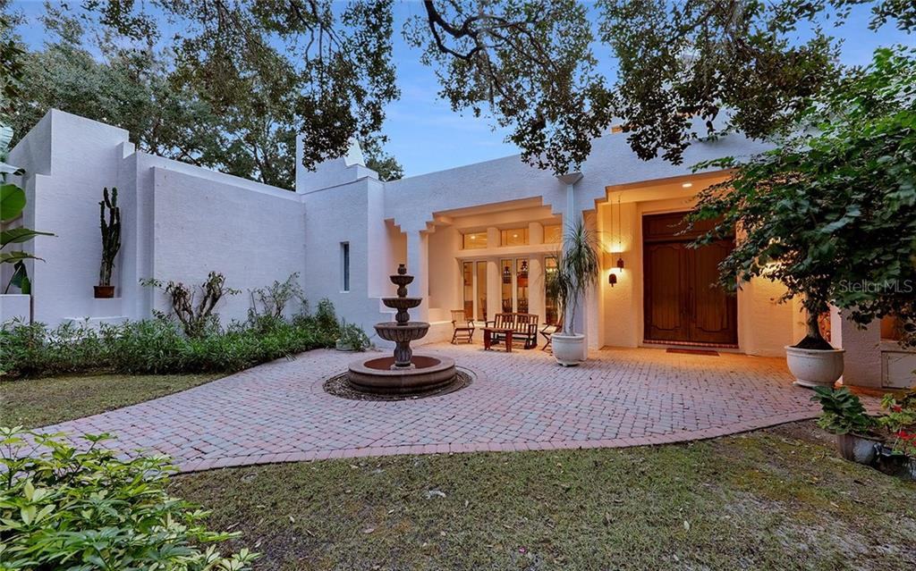 427 E Macewen Dr - Photo 2 of 47