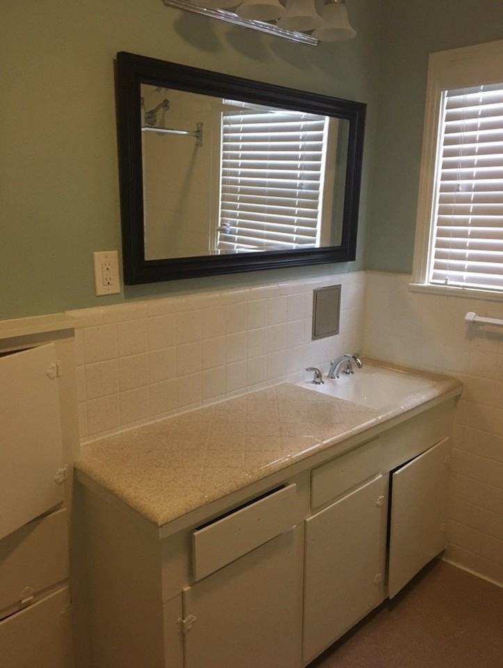 730 Howell St - Photo 2 of 7