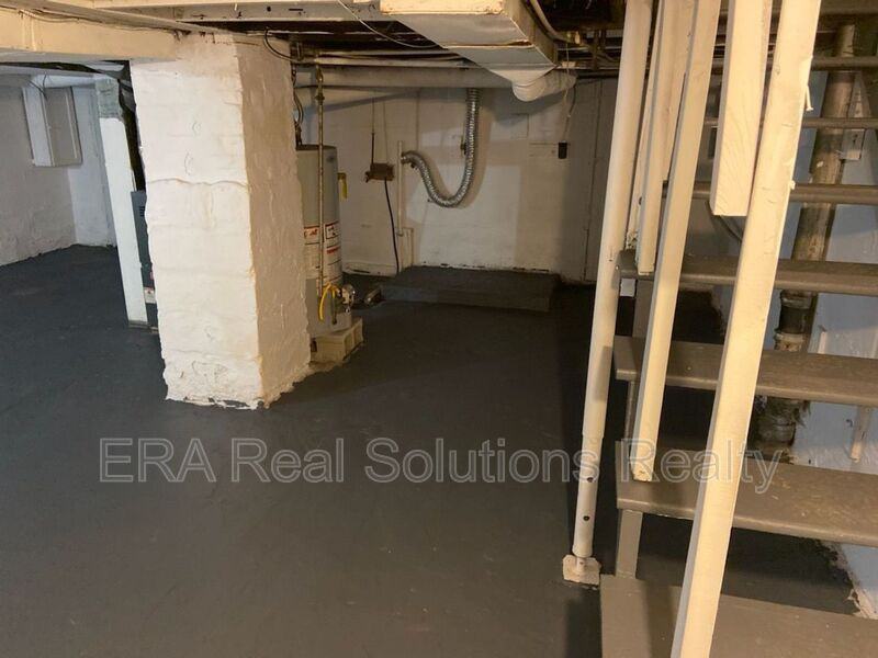 1430 Kenmore Rd - Photo 2 of 17