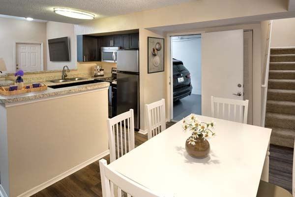 Camden Doral Villas - Photo 5 of 23