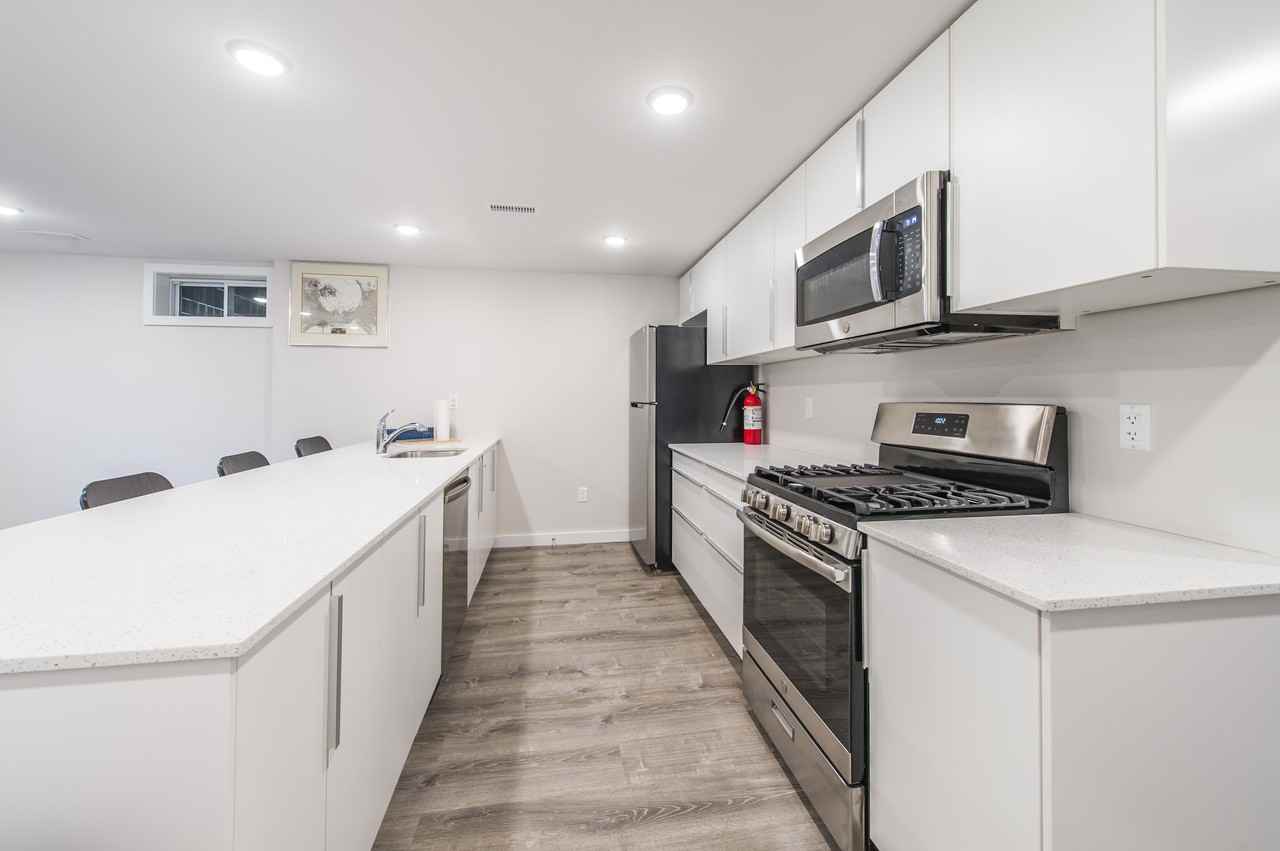 96 Lotta Avenue #B - Photo 6 of 11