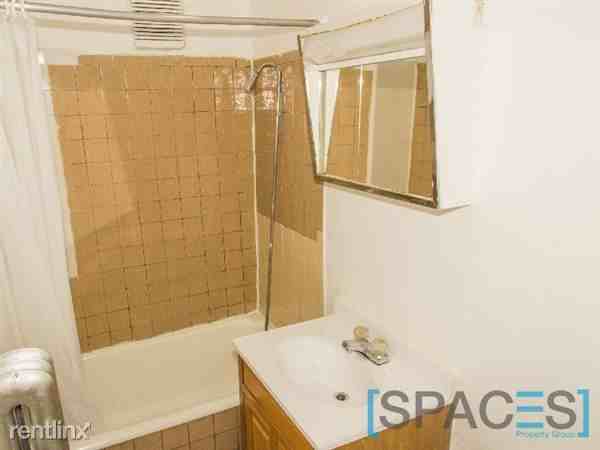 4604 N Beacon St - Photo 2 of 4