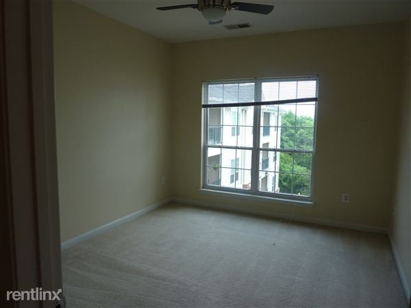 Exchange at Van Dorn - Photo 3 of 11