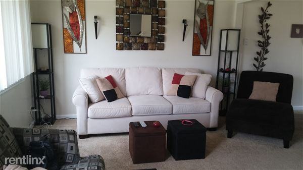 York Townehouses - Photo 2 of 6