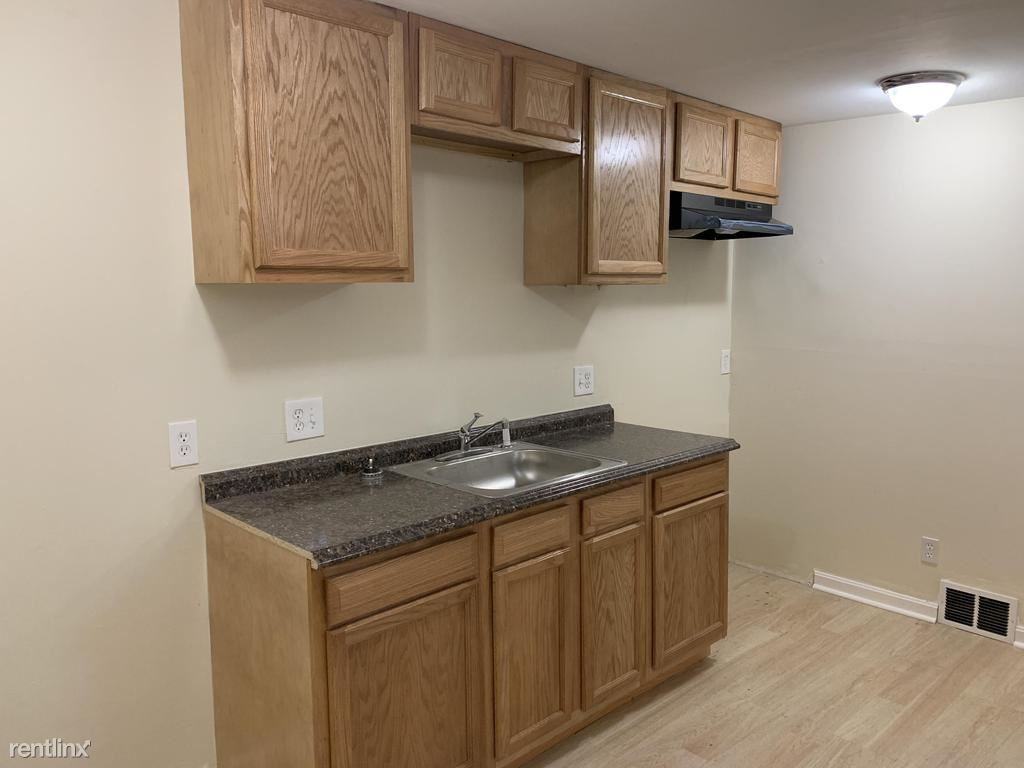 1312 W Pratt St - Photo 3 of 22