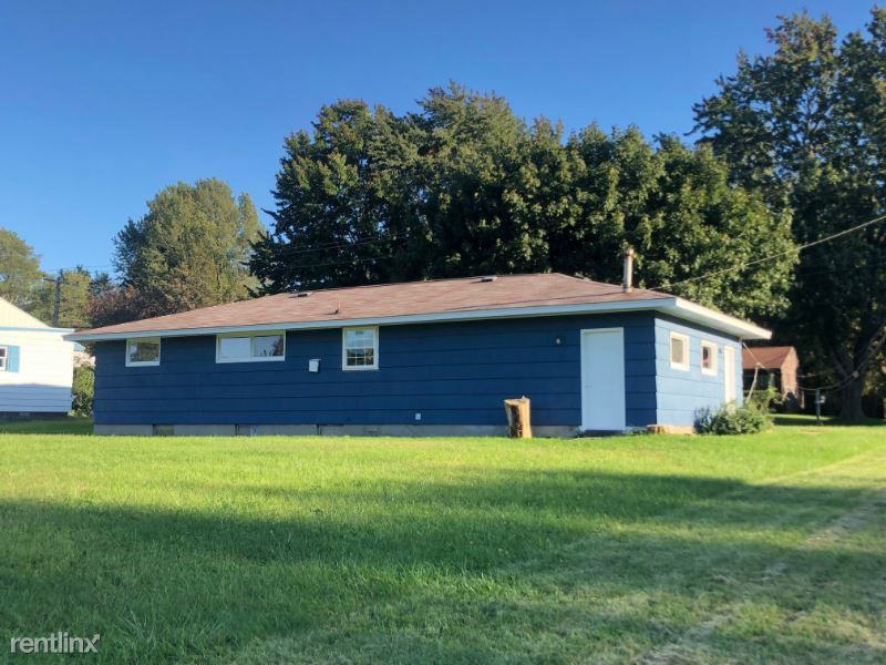 5967 Smith Rd - Photo 3 of 21