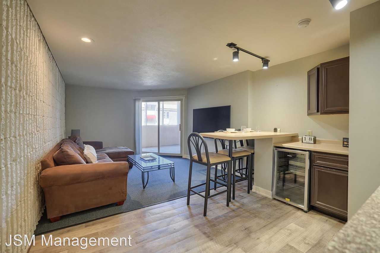 505 E Healey St - Photo 2 of 30