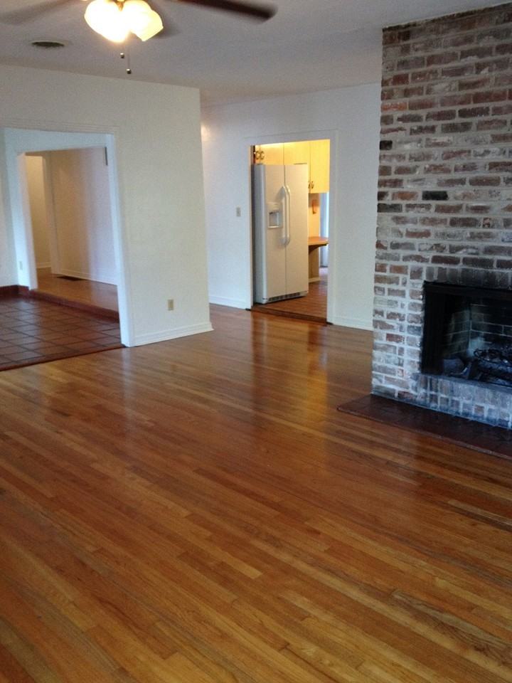 111 SW 23rd Terrace - Photo 3 of 5