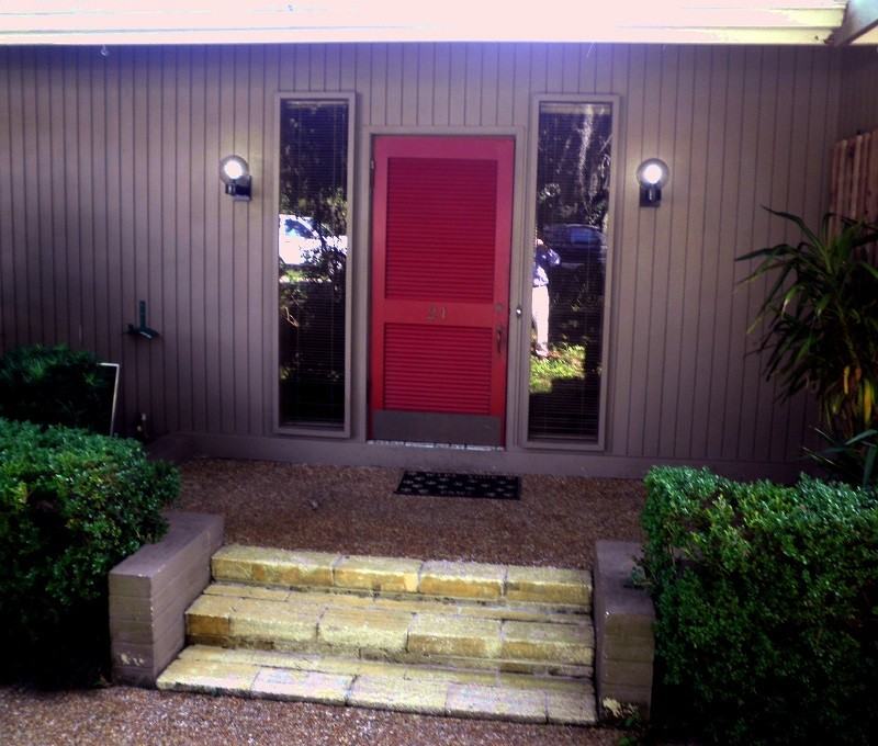 21 SW 23rd Terrace - Photo 2 of 7