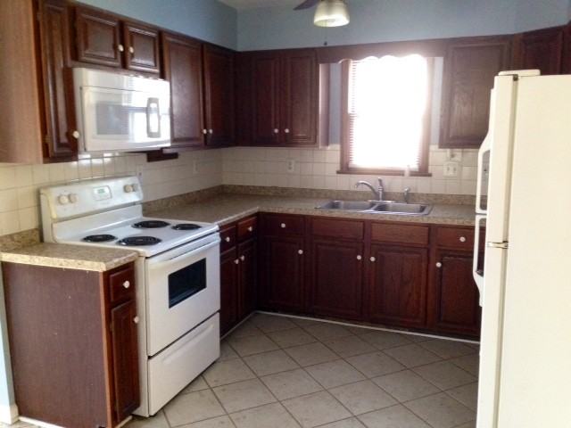 5300 Ashby St - Photo 2 of 22