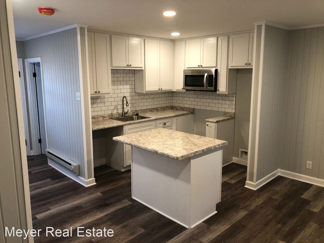 810-812 Jefferson - Photo 3 of 5