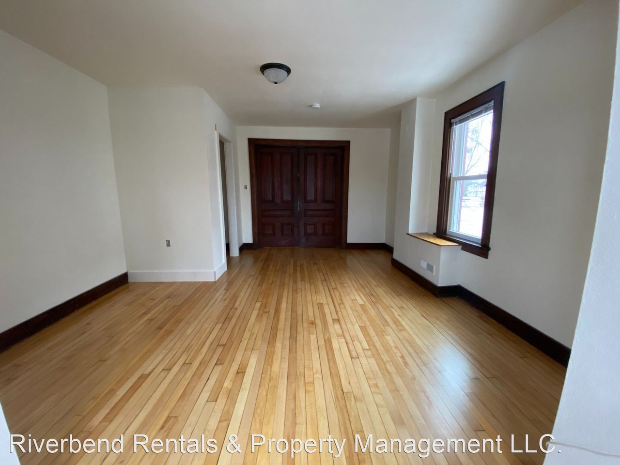 113 Saint Louis St - Photo 2 of 17
