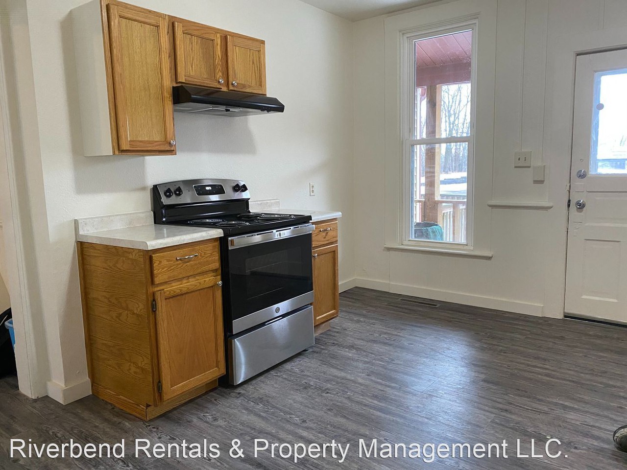 113 Saint Louis St - Photo 3 of 17