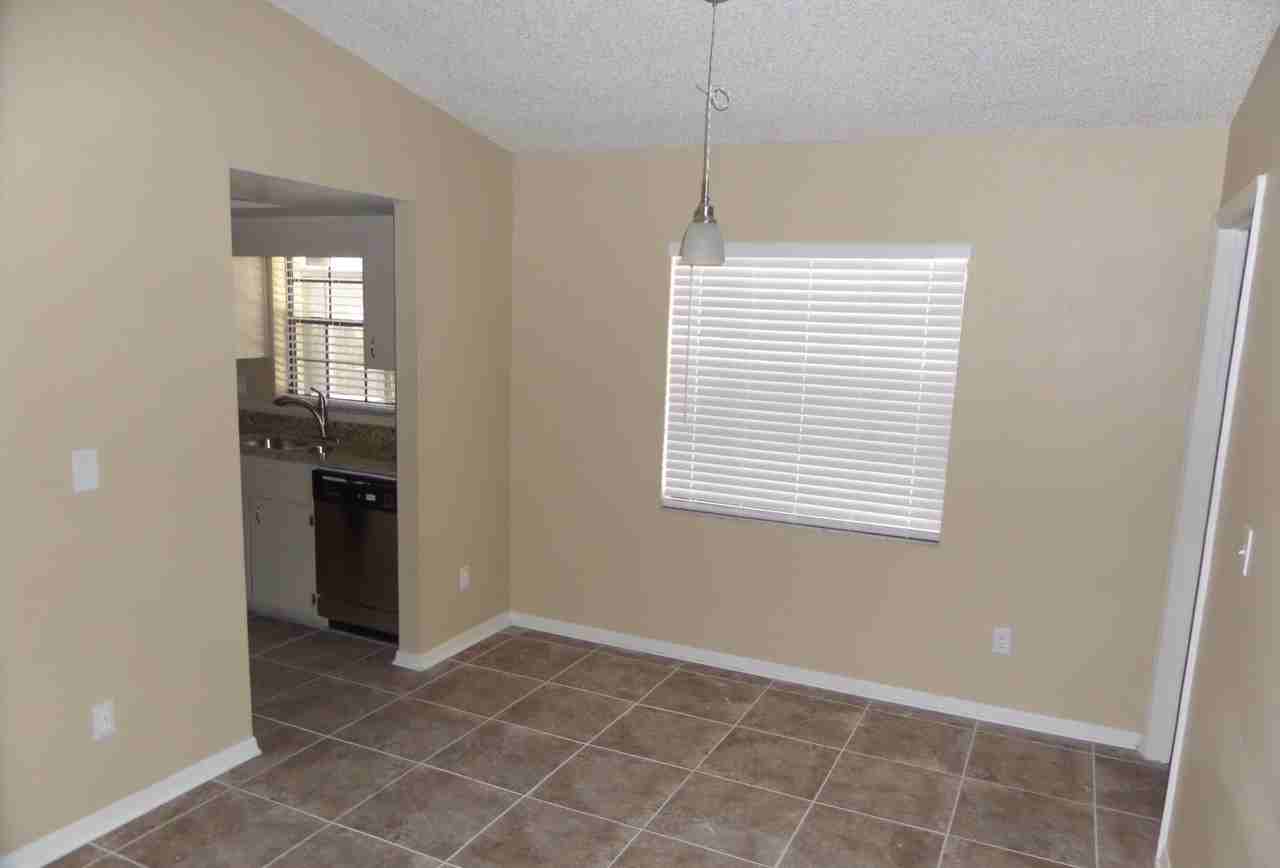 7210 Export Ave - Photo 3 of 15