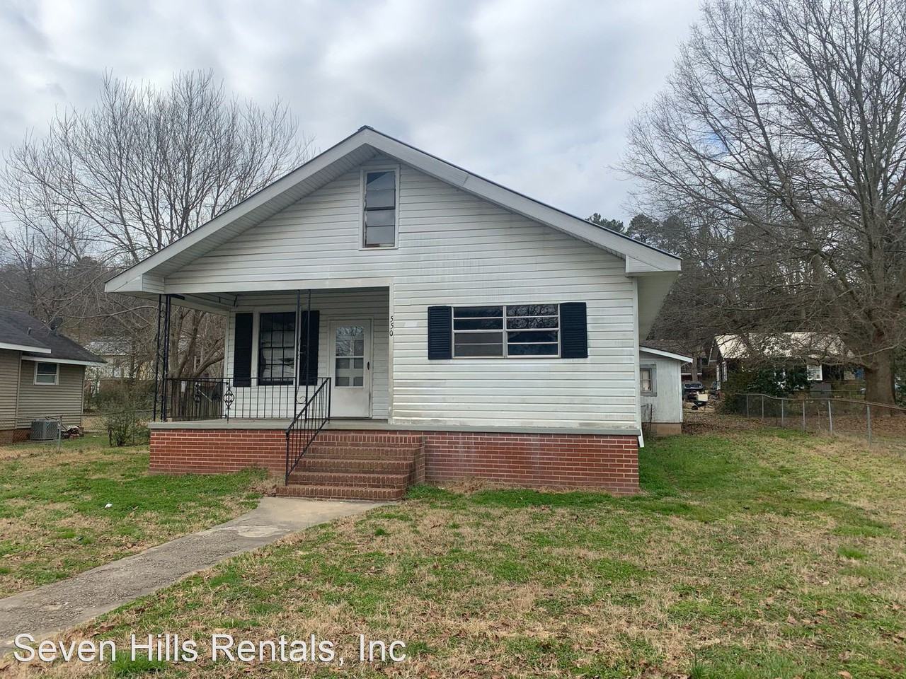 550 550 Second Street - Photo 2 of 11