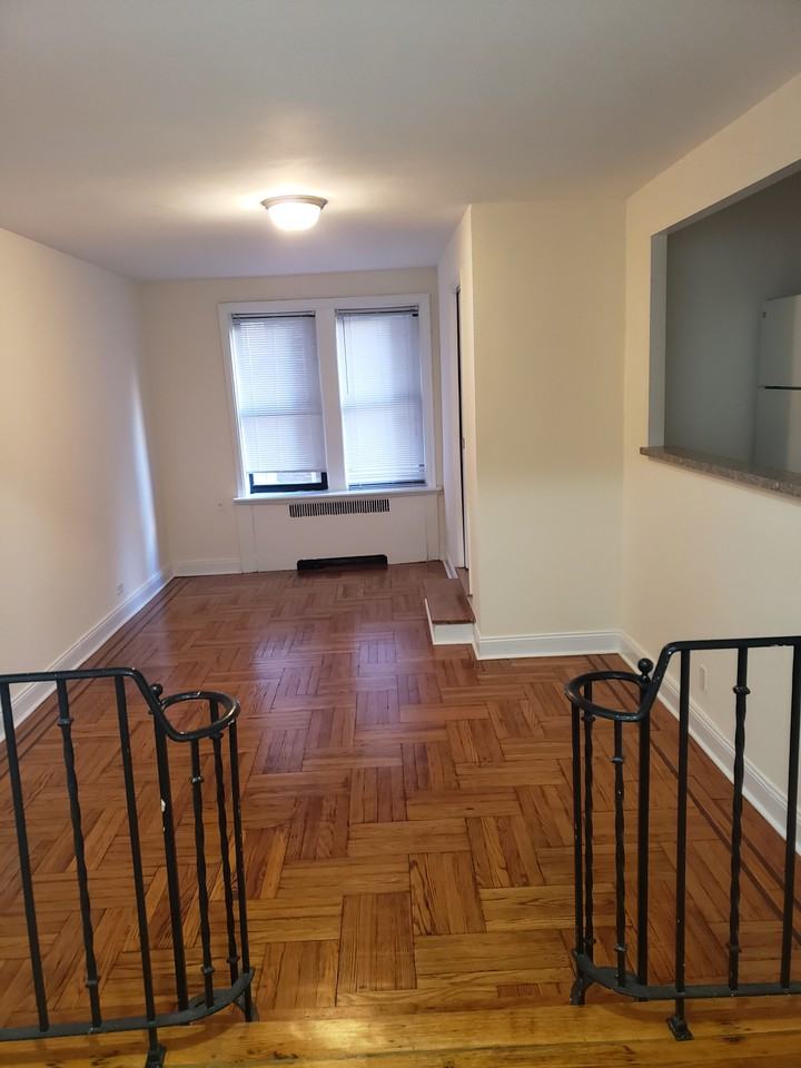 475 West 186th Street #1 - Photo 3 of 7