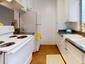 635 Baker St - Photo 1 of 1