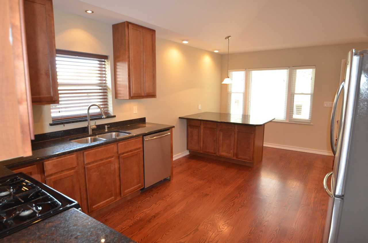 8117 N Odell Ave - Photo 3 of 9