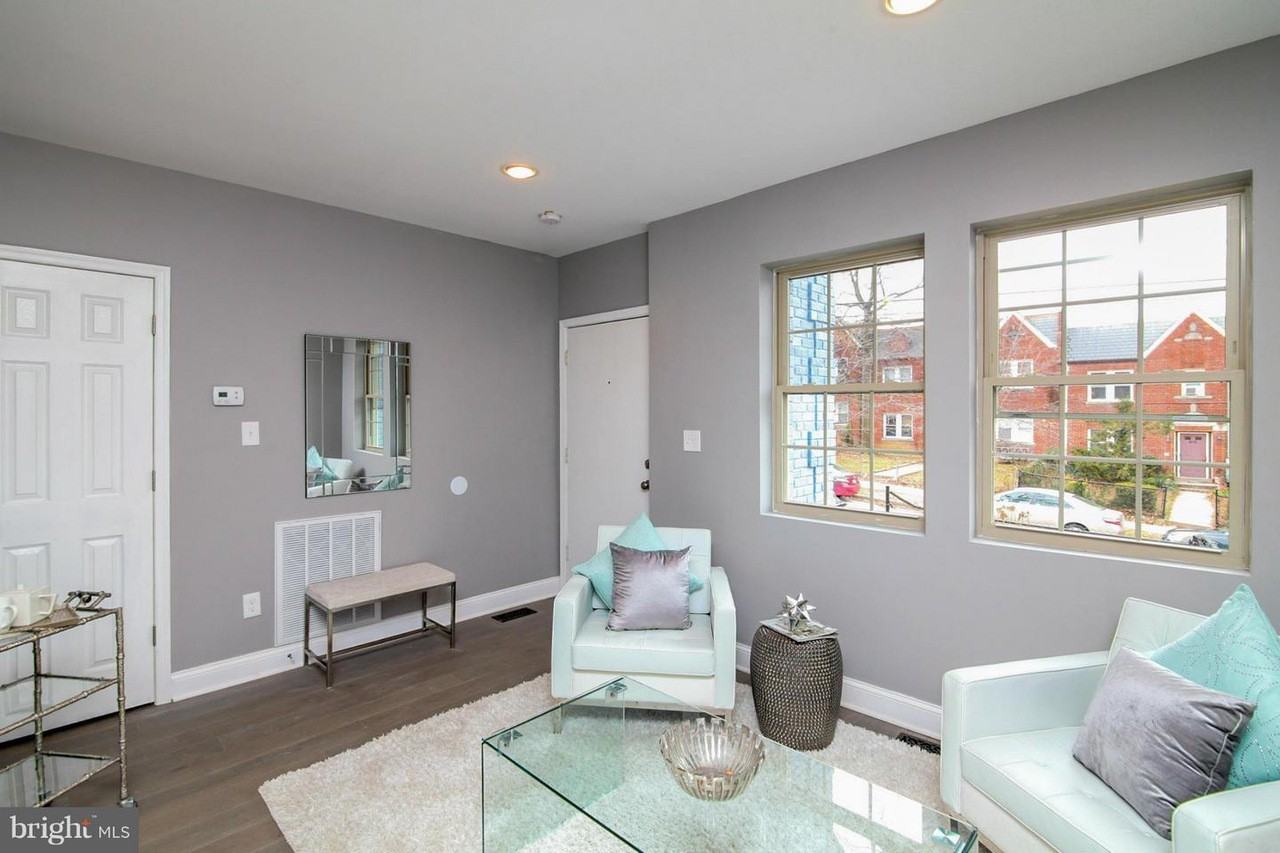 4809 3rd St Nw #3 - Photo 3 of 11