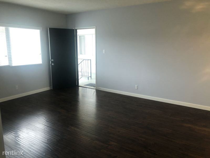 3313 Artesia Blvd - Photo 2 of 12