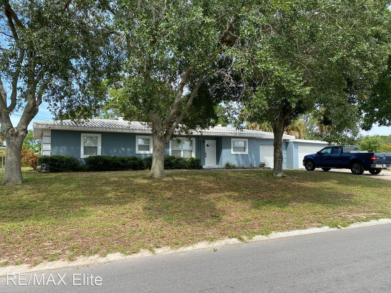 373 Thomas Barbour Dr - Photo 2 of 17