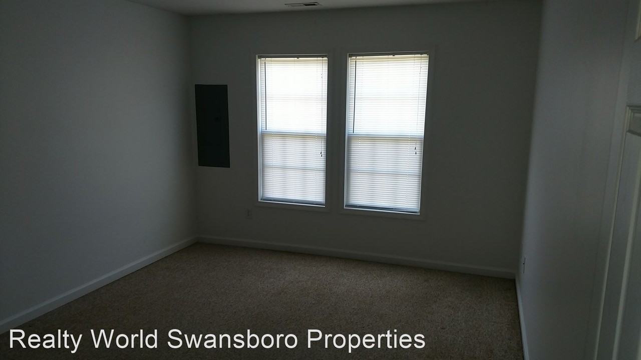 Golden Leaf Drive - Photo 2 of 14